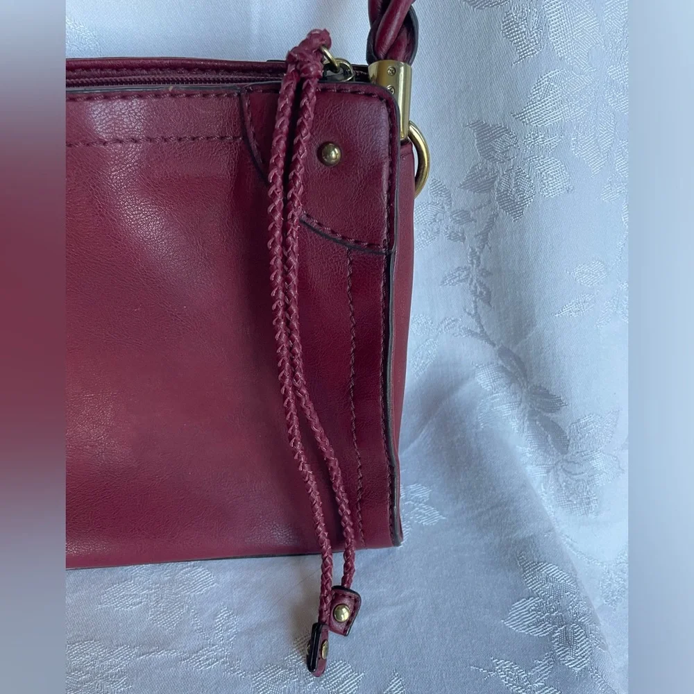 Relic Fossil Windsor Shoulder Bag Purse Vegan Leather Burgundy Braided Strap